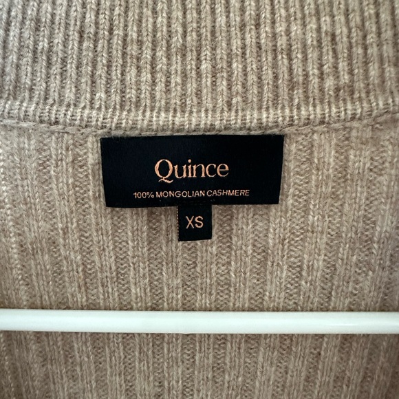 Mongolian Cashmere Wide-Rib Collared Cardigan - Picture 4 of 5